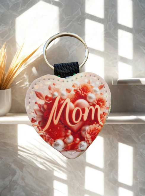 Schlüsselanhänger aus Stoff in Herzform